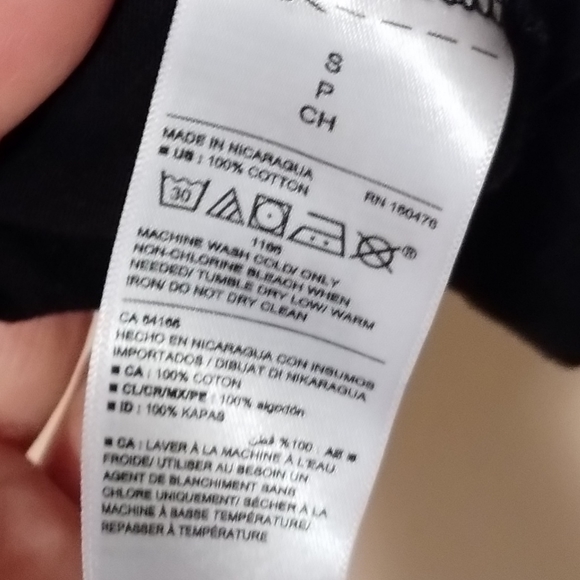 Star Wars The Mandalorian The Child Tee - Picture 3 of 3